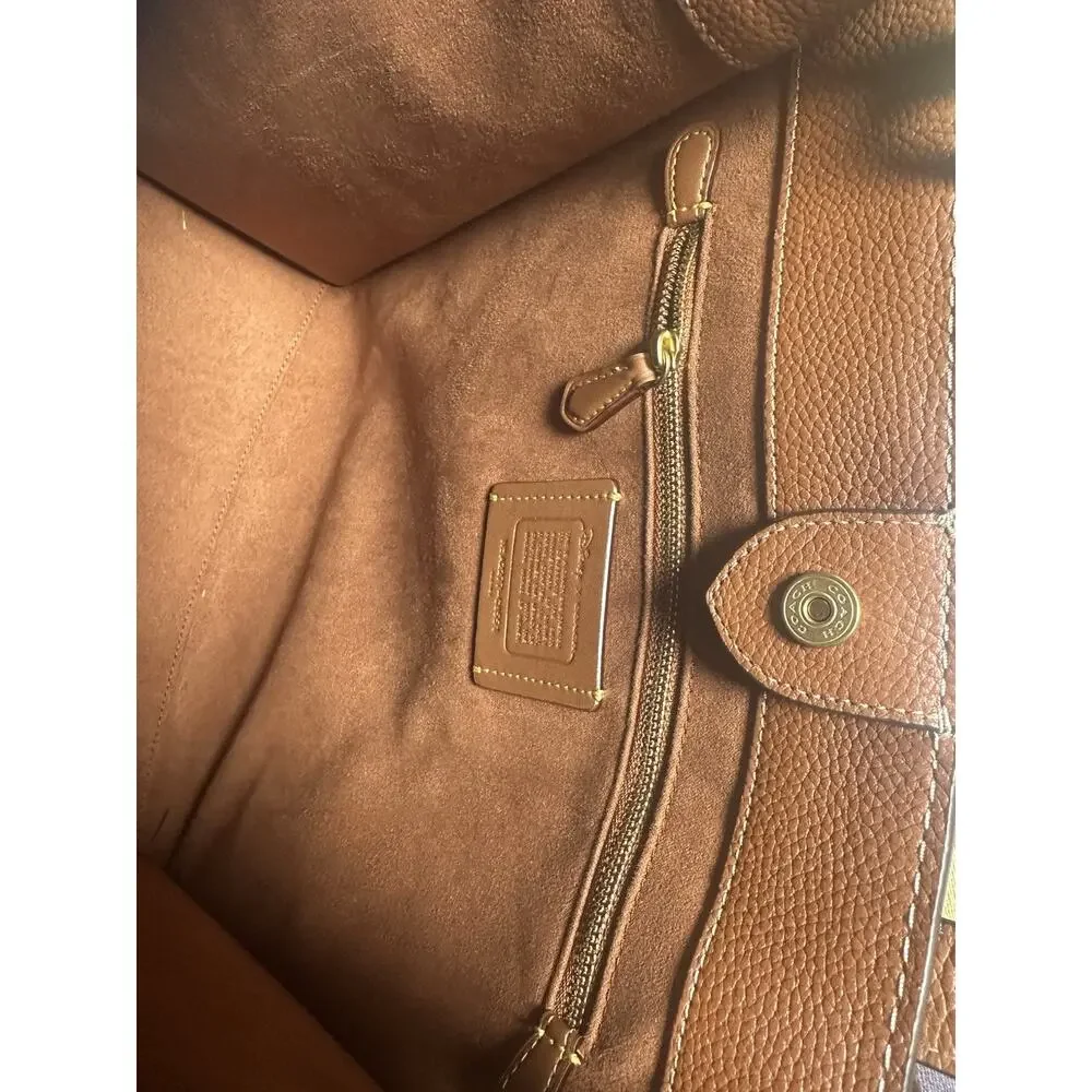 Disney x Coach Field Tote Walt Disney World 50th Leather Bag C8551 Honeycomb